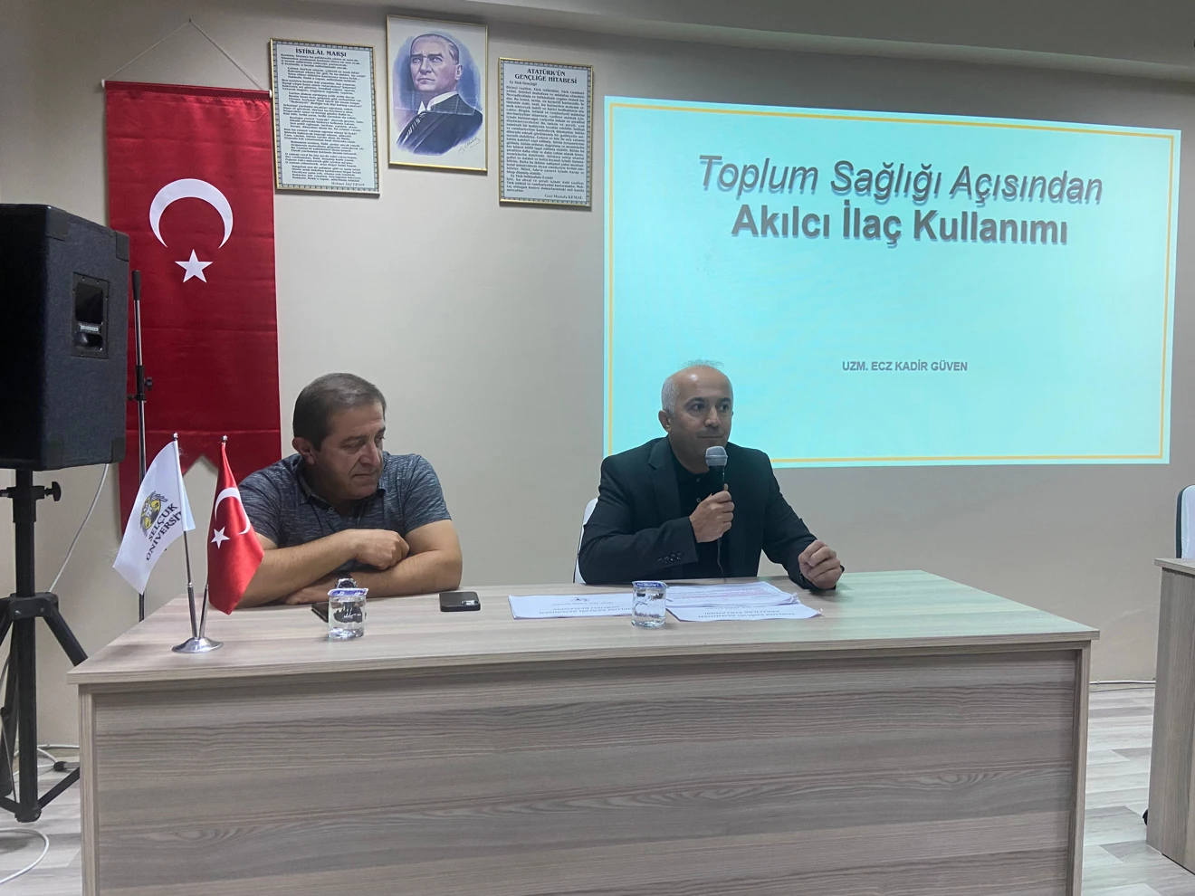 "Akıllı İlaç Kullanımı ve Sağlıklı Beslenme" Konulu Konferasımız